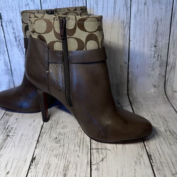 Coach Messina Women Leather & Jacquard Signature C Almond toe Ankle bootie 7.5 - Picture 7 of 14